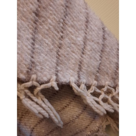 Vintage 1970’s Hand Loomed Guatemala Fringe Poncho Wool Stripe Women’s Size OS - Picture 7 of 8
